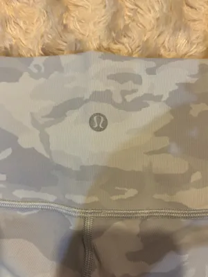 Lululemon Wunder Under gray/white camo high rise long biker shorts size 4 thumbnail 3