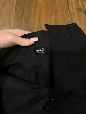 Black Pants thumbnail 3