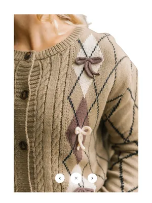 Listicle Boutique Taupe Argyle button front sweater with dimensional bows Size L thumbnail 5