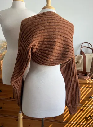 Brown Ribbed Open thumbnail 1