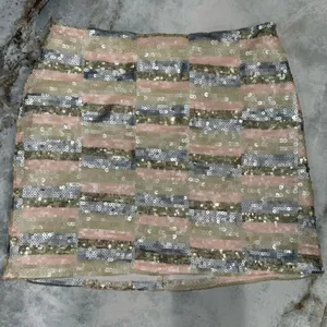 Dina Be White and Gold Sequin Accent thumbnail 1