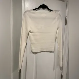 NWT Willow & Wind Size M Cream Long Sleeve Ribbed Knit Top Pink Satin Bow Detail thumbnail 7