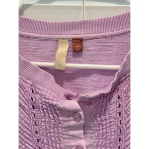 Pilcro Sweatshirt Womens XS Purple Pintuck Henley Pullover Boho OB1705879 thumbnail 2