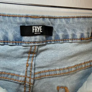 Frye Womens High Rise Straight Leg‎ Jeans Light Wash Blue Size 10/30 Stretch thumbnail 2