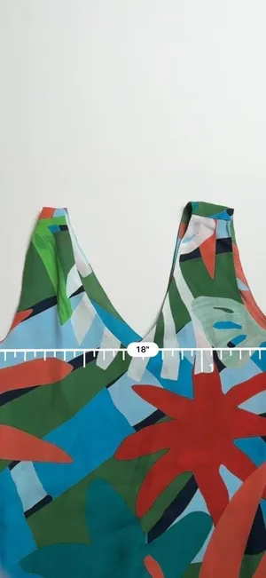 Ann Taylor Fun Colorful Floral Print V-Neck Sleeveless Cami Tank Top Size S thumbnail 3
