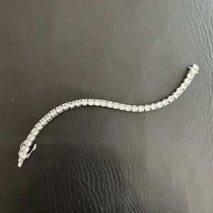 Moissanite Tennis Bracelet VVS1 5mm 7 Inches Silver Brand New thumbnail 3
