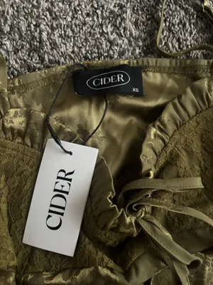 Cider Green Lace Dress thumbnail 3