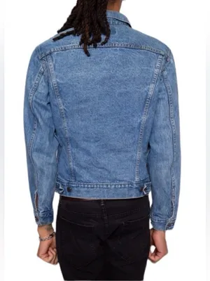 Levi's Original Trucker Jacket 
Medium Wash size Small thumbnail 3