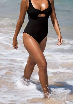 Berlook Black Cutout One-Piece Swimsuit 1150 thumbnail 2