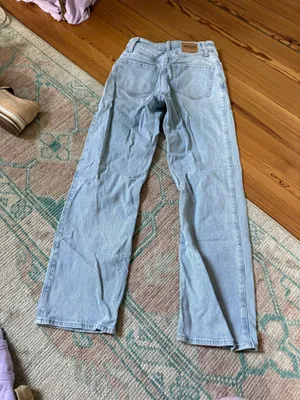 light washed Hollister jeans thumbnail 2