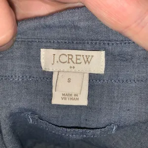J Crew chambray 1/2 button down business casual S top thumbnail 3