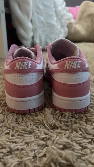 Pink Panda Nike Dunk thumbnail 4