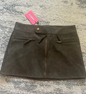 Edikted Faux Leather Skirt Mini Skirt thumbnail 1