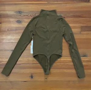 NWT Good American Essential Mock Neck Bodysuit Light Mocha Tan Size 1/2 S/M thumbnail 1
