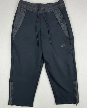Nike Tech Fleece Cropped Pants Womens S Black Zip Hem Jogger 831711-010 thumbnail 1
