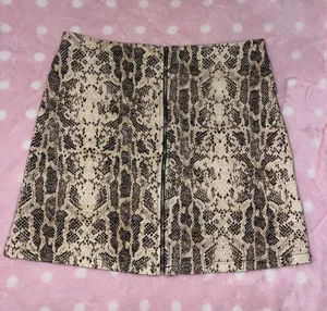 Sans Souci Skirt thumbnail 1