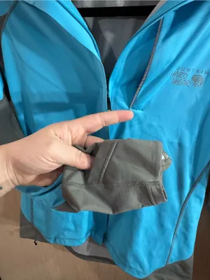 Women's Mountain Hardwear Lightweight AirShield Blue & Gray Active Jacket Small thumbnail 2