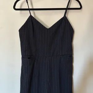 Anthropologie Size 2 Black Wide Leg‎ Pin stripped Jumpsuit thumbnail 8
