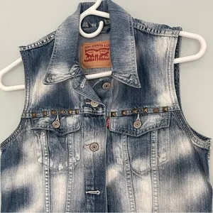 Levi’s Young Crop Trucker Denim Vest Sz M thumbnail 2