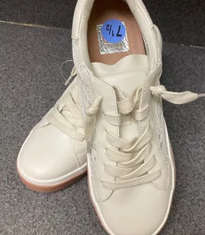 Dolce Vita Cream Women's Sneakers thumbnail 1