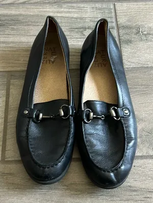 Naturalizer black loafers thumbnail 1