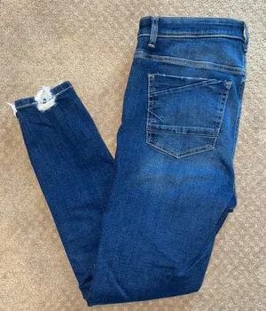 Buckle Parker Jeans thumbnail 2