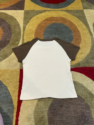 Brandy Melville Bella Tee Ribbed Short Sleeve Crop Top White Brown One Size thumbnail 3