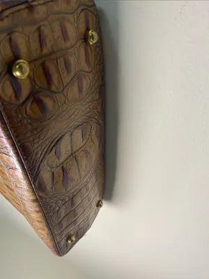 Brahmin vintage Brown Croc-Embossed Leather Shoulder Bag thumbnail 6