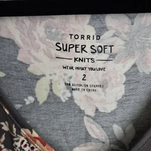 Torrid Super Soft Mini Skater Dress Gray Pink Floral Size 2 2X Pockets thumbnail 6