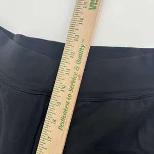 Lululemon Black High Rise Crop Pants Size‎ 6 Athleisure Activewear Nulu thumbnail 6