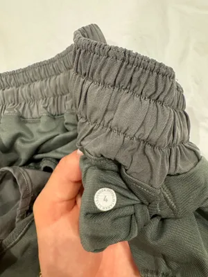 Lululemon Hotty Hot Shorts 2.5" Low-Rise 4 thumbnail 5