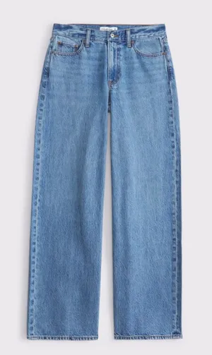 Abercrombie Low Rise Ultra Loose Jeans thumbnail 1
