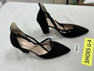 Womans NWOT Pumps Black Size 11 Pointed Toe thumbnail 1