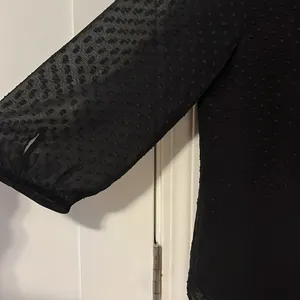 Ann Taylor black polka dot key hole blouse in size Medium thumbnail 3