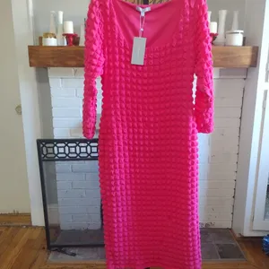NEW Antonio Melani pink bubble smocked body con dress thumbnail 2