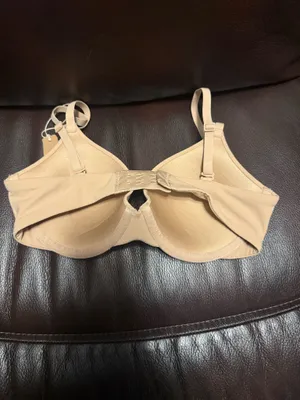SKIMS Bra Fits Everybody T-Shirt Bra thumbnail 2