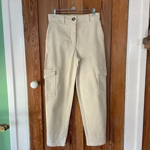 Wilfred Free Modern Cream Utility Cargo Pants Tab Hem Size 4🧡🎀 thumbnail 3