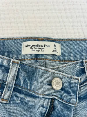 Abercrombie High-Rise 90s Straight thumbnail 3