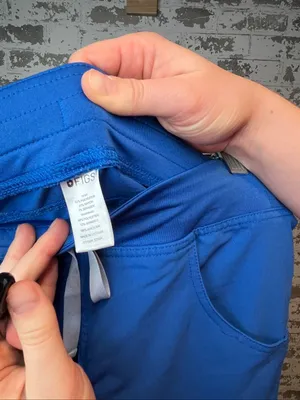 Figs | women straight leg scrub pants thumbnail 4