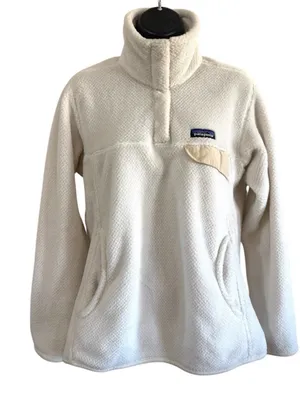 Patagonia Women’s Fleece Jacket White Size M Quarter Button Up thumbnail 3