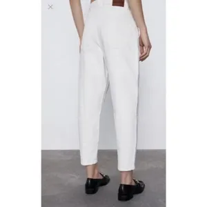 Zara The Petit Women Off White‎ Tapered High Rise Relaxed Fit Boho Jeans Size 6 thumbnail 3