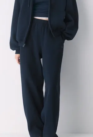 Aritzia Navy Sweatpants thumbnail 1