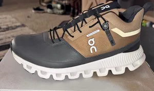 Shoes Brown Size 6 thumbnail 1