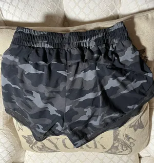 CAMO SHORTS. SIZE XXS thumbnail 5