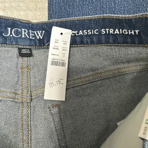 NEW J Crew Classic Straight Jeans Womens Size 27 Bronson Medium Wash‎ Denim thumbnail 5