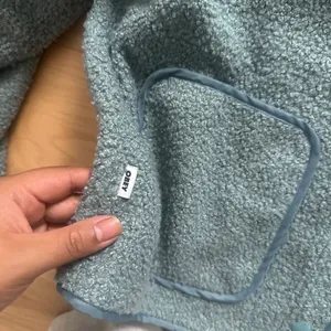 Obey Teal Blue Sherpa Jacket thumbnail 2