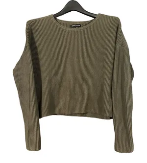 Kendall & Kylie Olive Knit Sweater Women’s Medium thumbnail 1