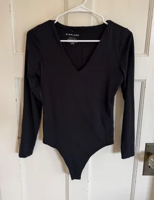 Everlane black supima cotton long sleeve bodysuit‎ size medium thumbnail 1