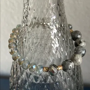 Set of 9 Chic Multi-Color Aurora Borealis Faceted Beaded Stretch Bracelets thumbnail 10