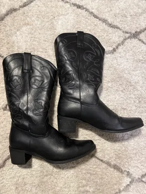 Amazon Black cowboy boots thumbnail 2